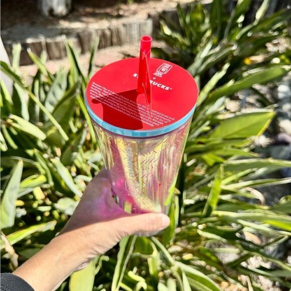 NEW STARBUCKS LIMITED EDITION CELEBRATING TOGETHERNESS AND JOY IN THE EV… - Picture 9 of 9